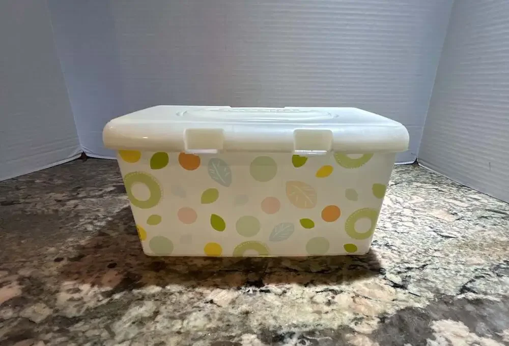 Huggies Pop-Up Baby Wipes Hard Plastic Dispenser Container